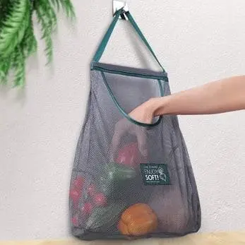 Reusable Mesh Bags for Fruit and Vegetable Hanging Storage, Kitchen Storage, Washable & Foldable Net Bags for Veggies Onion Garlic Green Pepper/Garbage Bag (1 piece)
