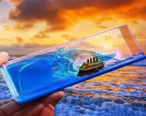 Car Interior Dashboard Decoration, Titanic Wave Cruise Ship, Liquid Wave Cruise Ship Decoration, Nautical Showpiece for Show Piece for Home Decor, Car Dashboard, Living Room, Office, (1 piece) the surrounding temperature should be between 0-50 degree Celsius, keep out of direct sunlight 